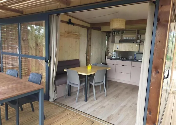 Chalet Zecamping 3 Pataugeoire Et Piscine Pet Friendly Et Soirees Animees Saint-Cirq-Lapopie