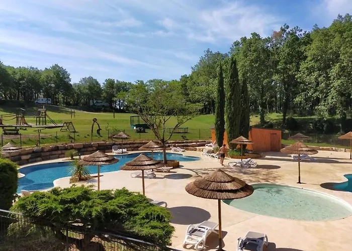 Chalet Zecamping 3 Pataugeoire Et Piscine Pet Friendly Et Soirees Animees *