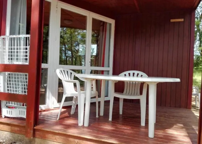 Zecamping 3 Pataugeoire Et Piscine Pet Friendly Et Soirees Animees *