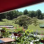 Zecamping 3 Pataugeoire Et Piscine Pet Friendly Et Soirees Animees Chalé *