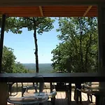 Zecamping 3 Pataugeoire Et Piscine Pet Friendly Et Soirees Animees * Saint-Cirq-Lapopie