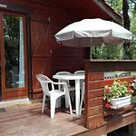 Zecamping 3 Pataugeoire Et Piscine Pet Friendly Et Soirees Animees Chalé Saint-Cirq-Lapopie