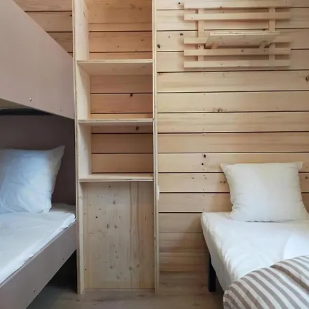 Zecamping 3 Pataugeoire Et Piscine Pet Friendly Et Soirees Animees Saint-Cirq-Lapopie