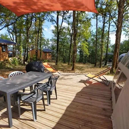Zecamping 3 Pataugeoire Et Piscine Pet Friendly Et Soirees Animees * Saint-Cirq-Lapopie
