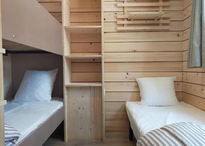 Zecamping 3 Pataugeoire Et Piscine Pet Friendly Et Soirees Animees Saint-Cirq-Lapopie